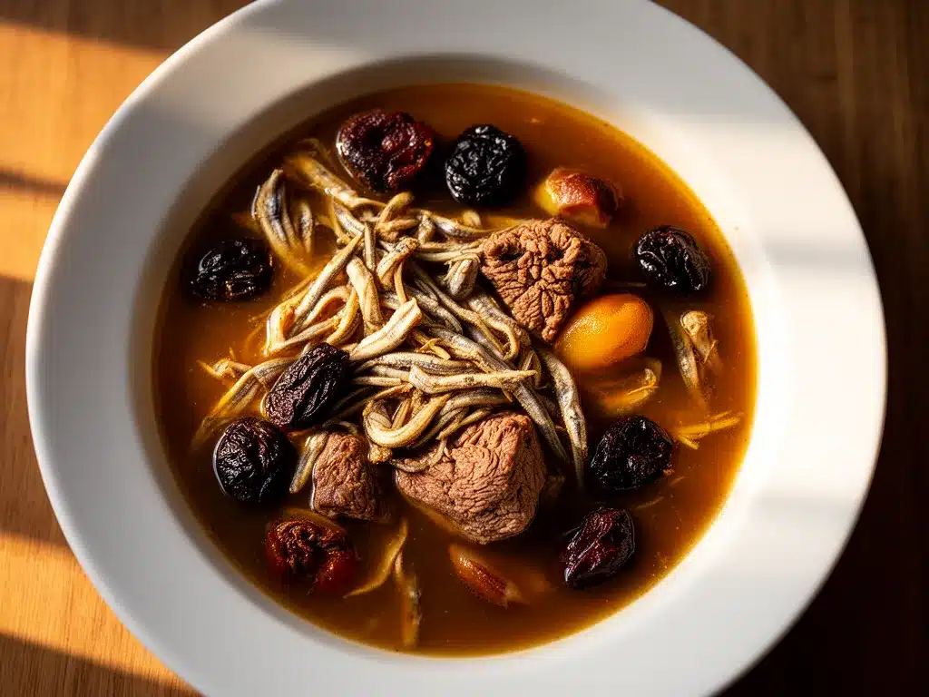 Hamburger Aalsuppe mit Backobst: Bestes traditionelles Wintergericht 4 Hamburger Aalsuppe mit Backobst preparation steps