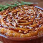 Cremiger Erntedankfest Kürbis-Karamell Pudding - featured image